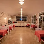 My Palace Rooms Hotel Saw